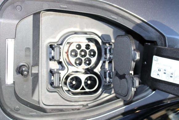 Nissan ARIYA - Afbeelding 10 van 30