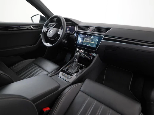 Škoda Superb - Afbeelding 2 van 30