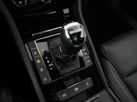 Škoda Superb - Afbeelding 13 van 30