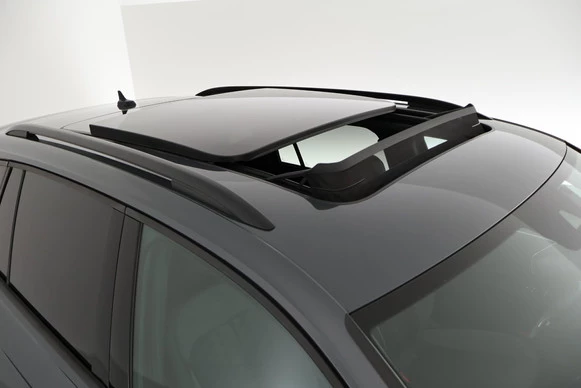 Volkswagen Tiguan - Afbeelding 10 van 30