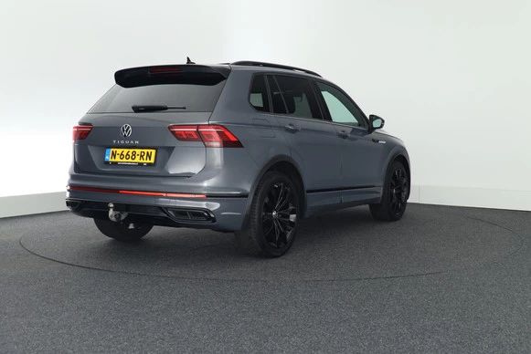 Volkswagen Tiguan - Afbeelding 13 van 30