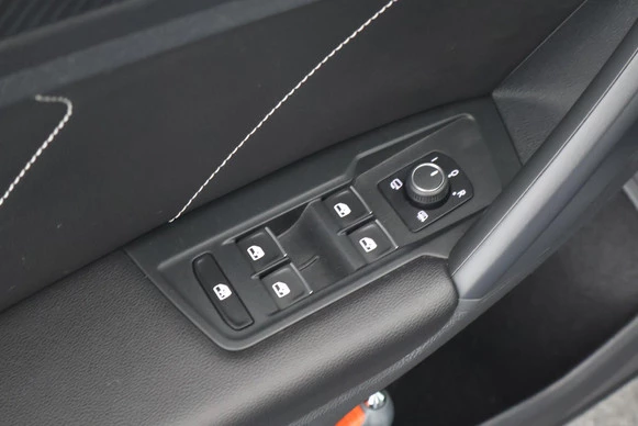 Volkswagen Tiguan - Afbeelding 19 van 30