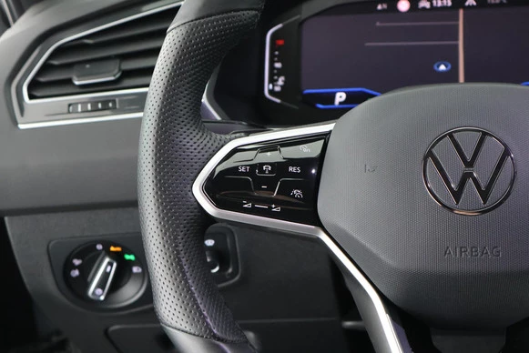 Volkswagen Tiguan - Afbeelding 22 van 30