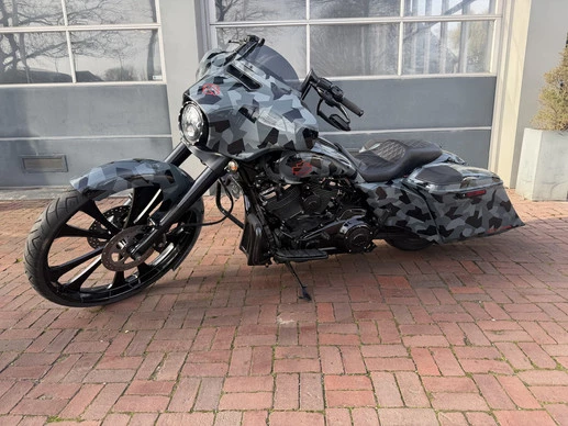 Harley-Davidson Street Glide - Afbeelding 1 van 30