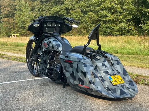 Harley-Davidson Street Glide - Afbeelding 10 van 30