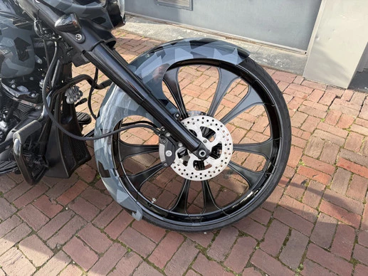 Harley-Davidson Street Glide - Afbeelding 12 van 30