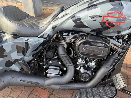 Harley-Davidson Street Glide - Afbeelding 14 van 30