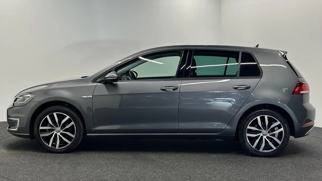 Volkswagen e-Golf - Afbeelding 14 van 30