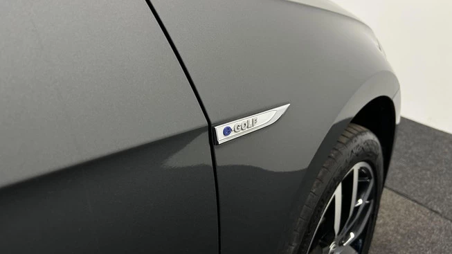 Volkswagen e-Golf - Afbeelding 16 van 30