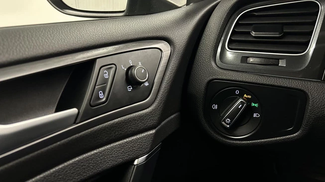 Volkswagen e-Golf - Afbeelding 29 van 30