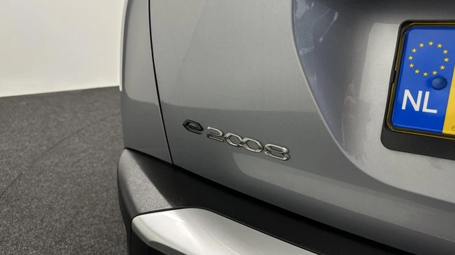 Peugeot e-2008 - Afbeelding 18 van 30