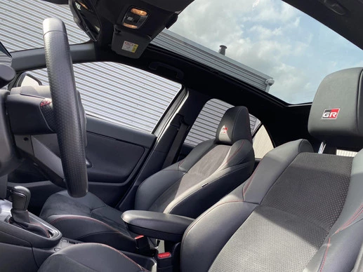 Toyota Yaris Cross - Afbeelding 28 van 30