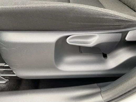 Toyota Yaris Cross - Afbeelding 24 van 30