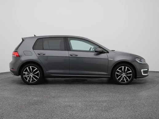 Volkswagen e-Golf - Afbeelding 15 van 30