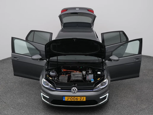 Volkswagen e-Golf - Afbeelding 28 van 30
