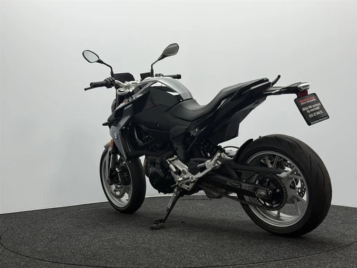 BMW F 900 R - Afbeelding 11 van 18