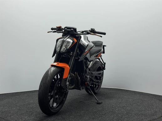 KTM 790 Duke - Afbeelding 6 van 16