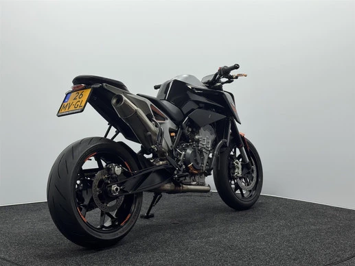 KTM 790 Duke - Afbeelding 15 van 16