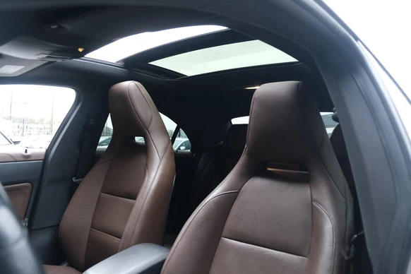 Mercedes-Benz 200-klasse - Afbeelding 4 van 30