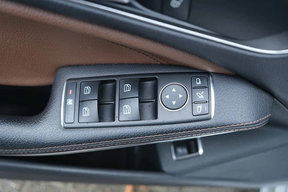 Mercedes-Benz 200-klasse - Afbeelding 14 van 30