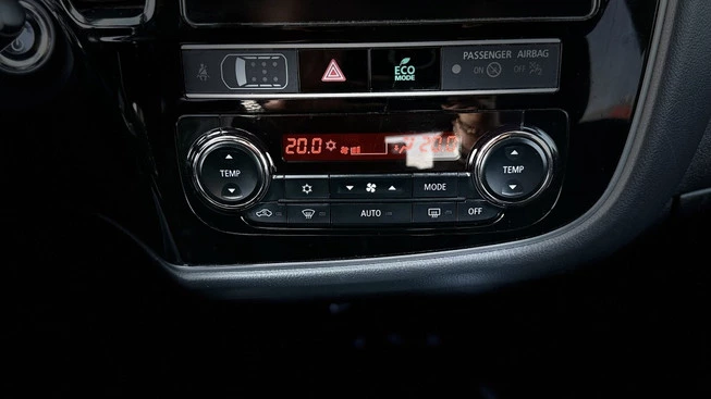 Mitsubishi Outlander - Afbeelding 16 van 30