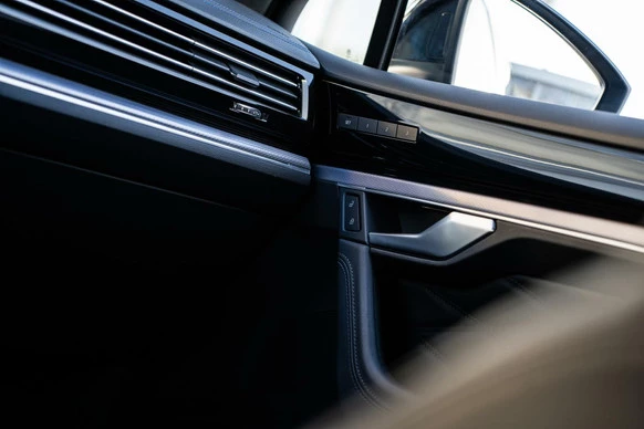 Volkswagen Touareg - Afbeelding 15 van 30