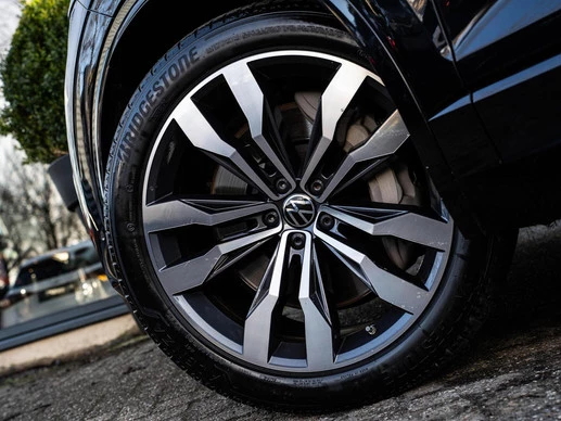 Volkswagen Touareg - Afbeelding 18 van 30