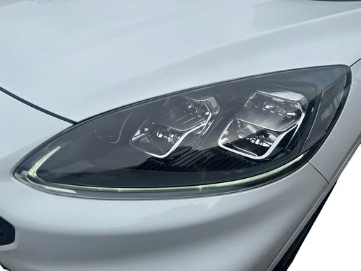 Ford Kuga - Afbeelding 10 van 30