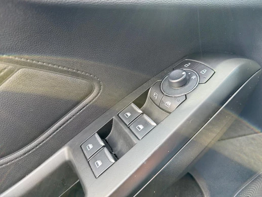 Ford Focus - Afbeelding 27 van 30