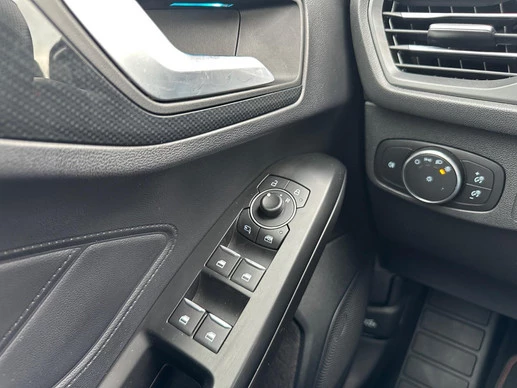 Ford Focus - Afbeelding 28 van 30