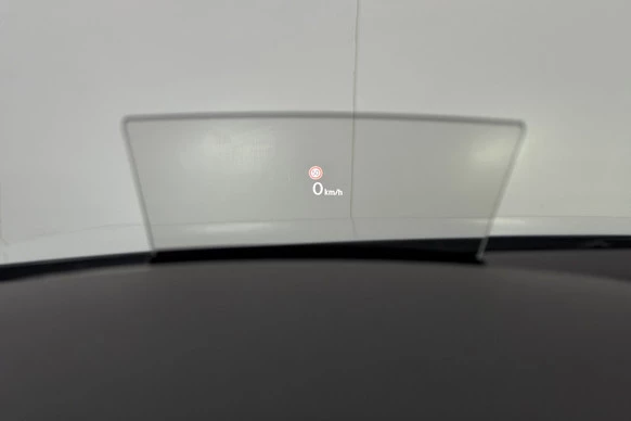 Volkswagen Tiguan - Afbeelding 27 van 30