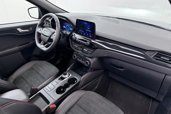 Ford Kuga - Afbeelding 17 van 30