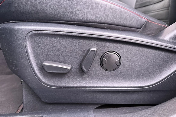 Ford Kuga - Afbeelding 19 van 30