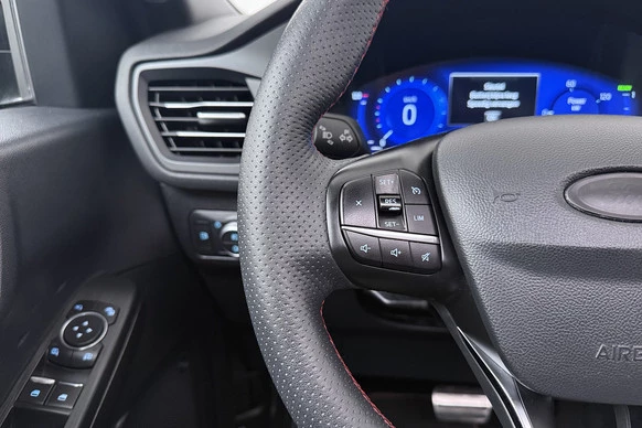 Ford Kuga - Afbeelding 23 van 30