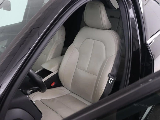 Volvo XC40 - Afbeelding 7 van 30