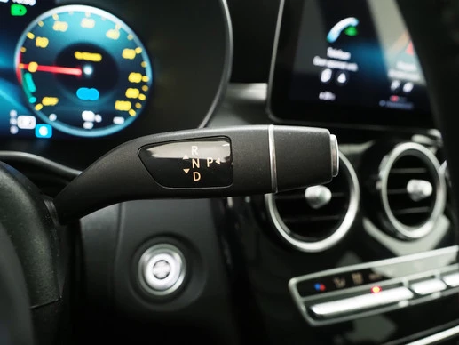 Mercedes-Benz GLC - Afbeelding 27 van 30