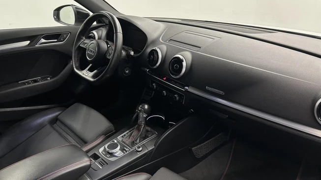 Audi S3 - Afbeelding 18 van 30