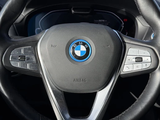 BMW iX3 - Afbeelding 21 van 30