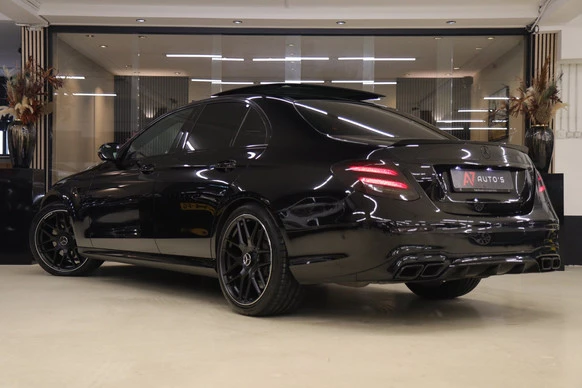 Mercedes-Benz E-Klasse - Afbeelding 2 van 30