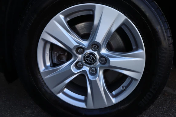 Toyota RAV4 - Afbeelding 28 van 30