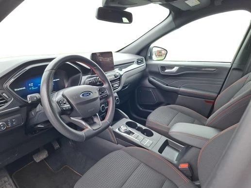 Ford Kuga - Afbeelding 14 van 30