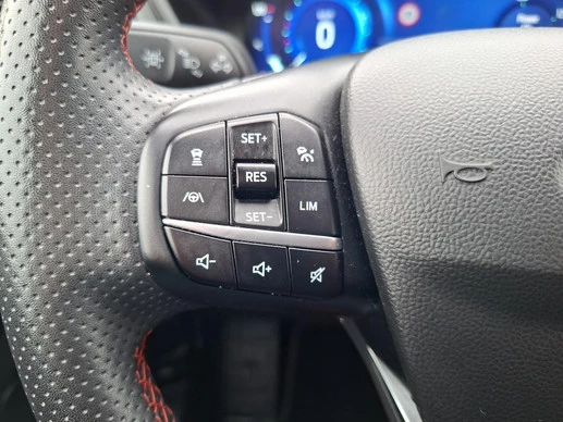 Ford Kuga - Afbeelding 24 van 30