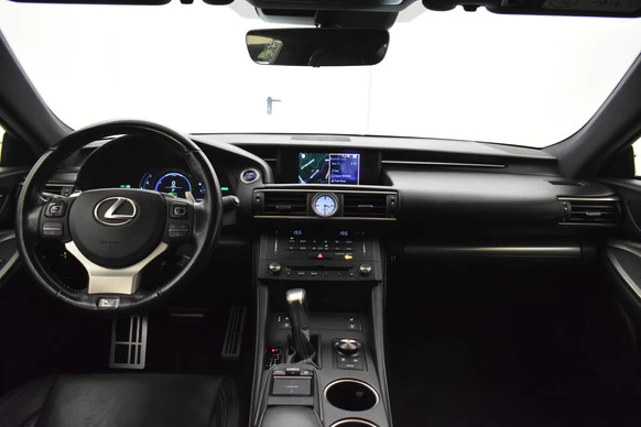 Lexus RC - Afbeelding 3 van 30