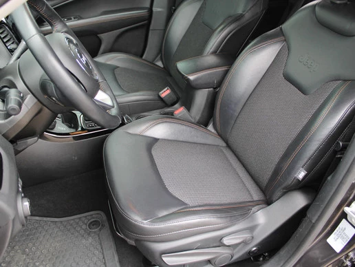 Jeep Compass - Afbeelding 14 van 26