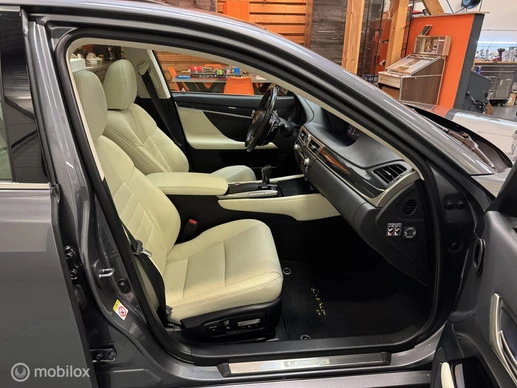 Lexus GS - Afbeelding 25 van 30