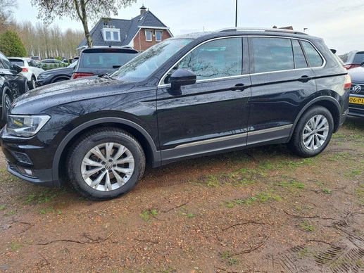 Volkswagen Tiguan - Afbeelding 1 van 13