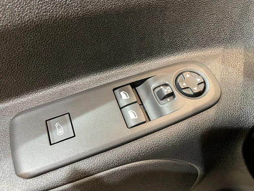 Peugeot Partner - Afbeelding 16 van 26