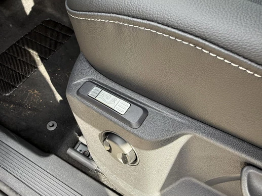 Ford Tourneo Connect - Afbeelding 22 van 30