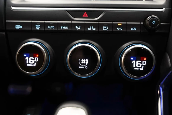 Jaguar E-PACE - Afbeelding 9 van 30