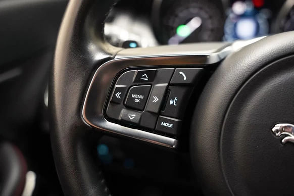 Jaguar E-PACE - Afbeelding 19 van 30